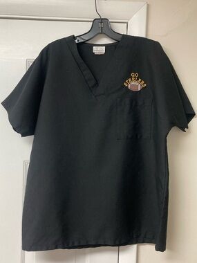 'Go Steelers' Scrub Embroidered V-Neck black Top sz M Fundamentals by White Swan